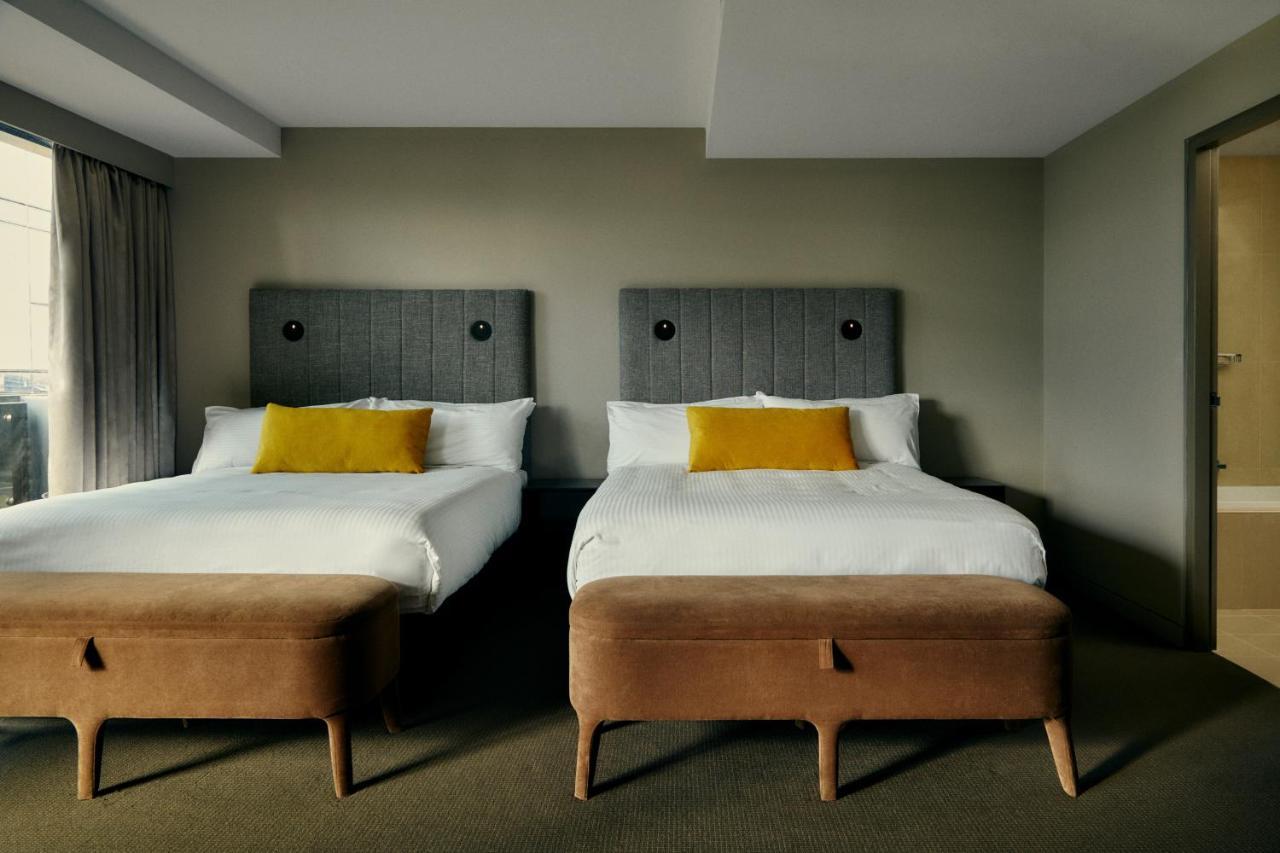 The Kinson Otel Melbourne Dış mekan fotoğraf A room at the hotel